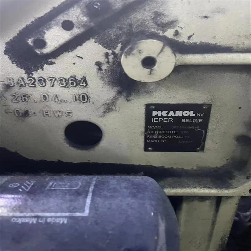 details of jet loom
